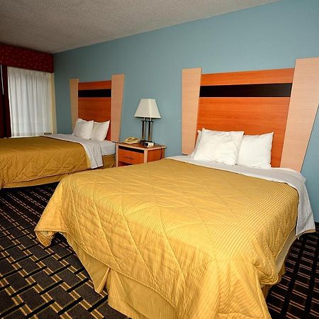 Baymont By Wyndham North Dartmouth Fall River Екстер'єр фото