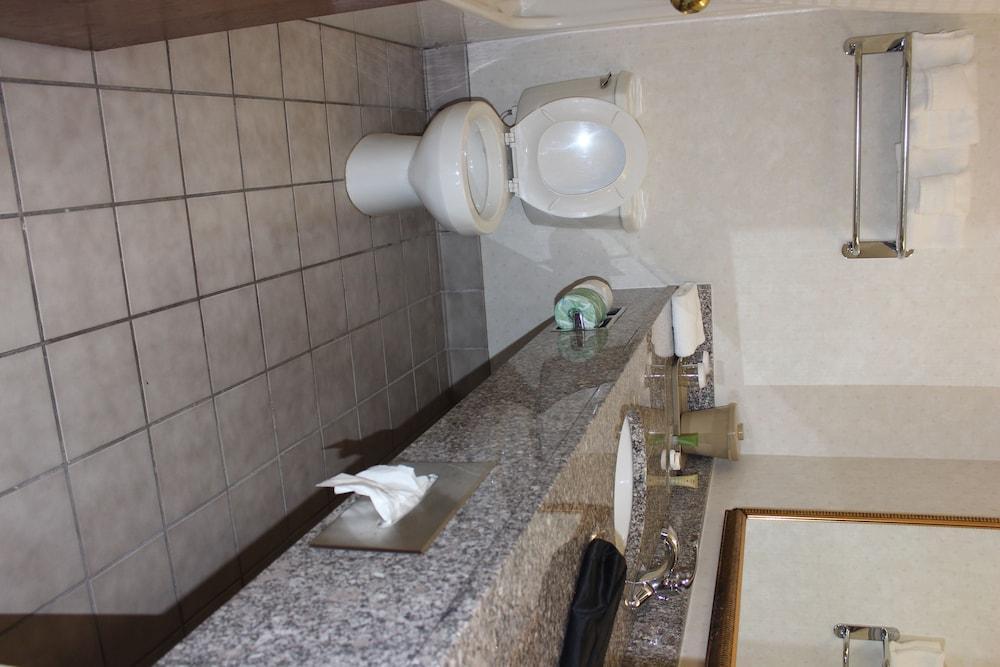 Baymont By Wyndham North Dartmouth Fall River Екстер'єр фото