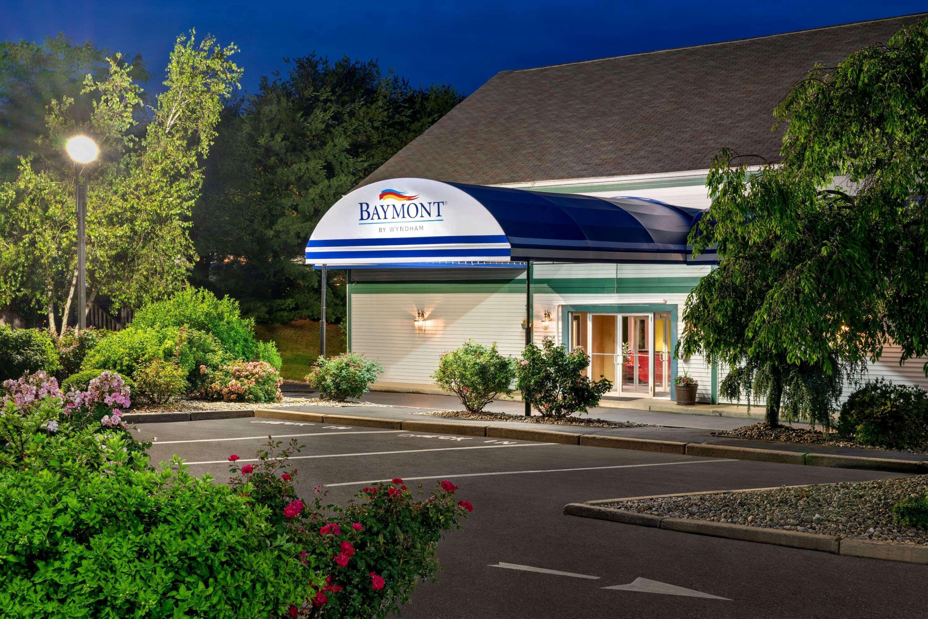 Baymont By Wyndham North Dartmouth Fall River Екстер'єр фото