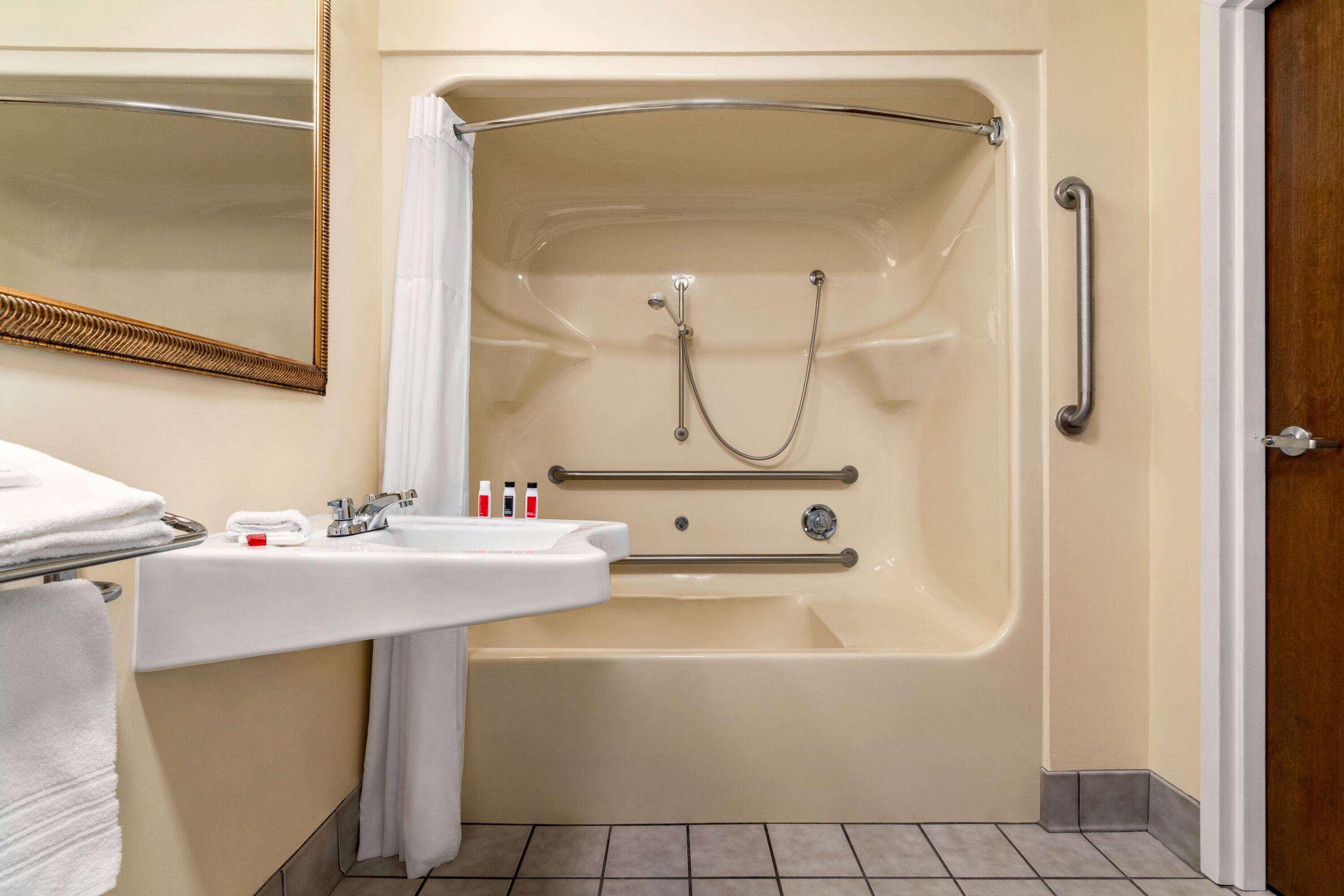 Baymont By Wyndham North Dartmouth Fall River Екстер'єр фото