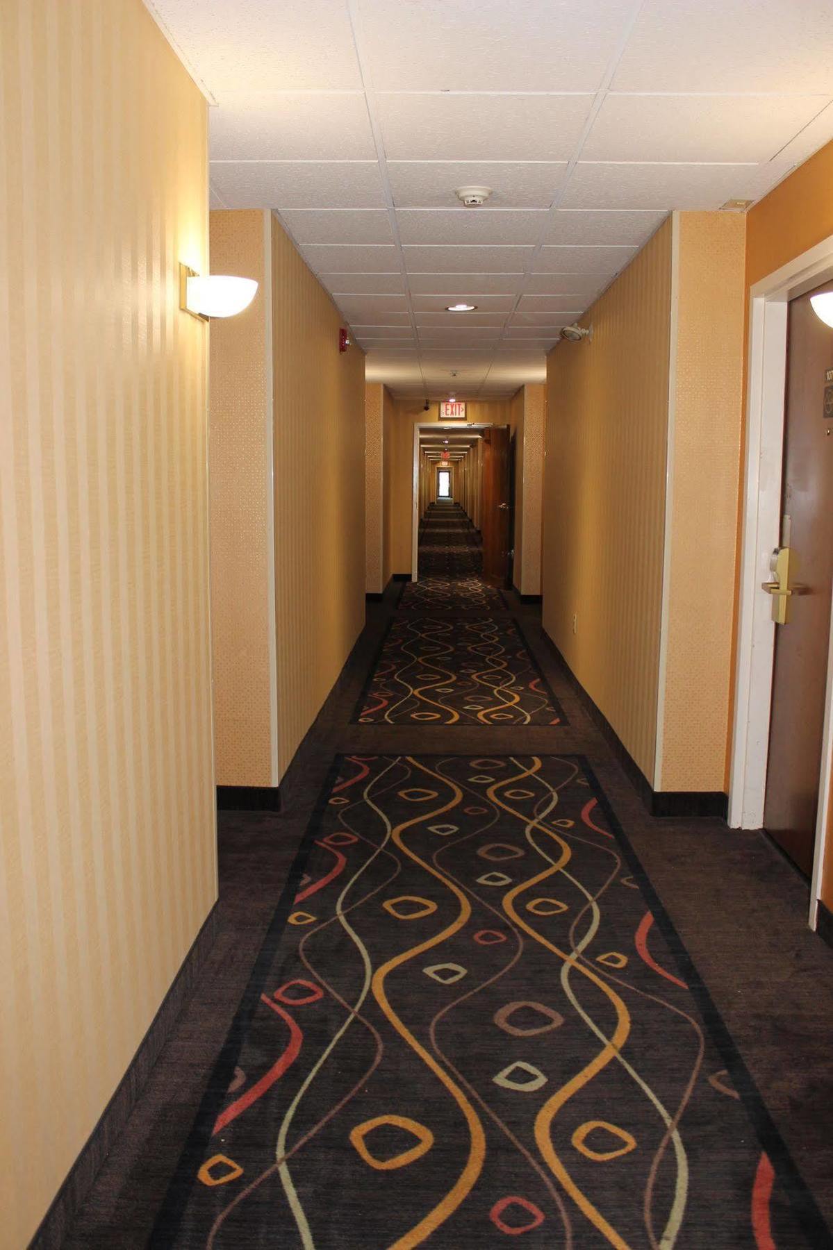 Baymont By Wyndham North Dartmouth Fall River Екстер'єр фото